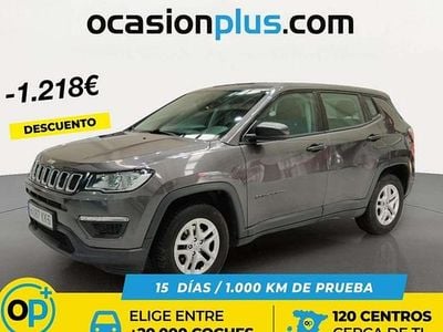 Usado Jeep Compass Sport 140 CV (102 kW) 2018 Gris SUV