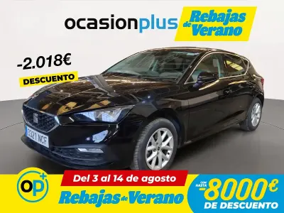 Usado Seat Leon Style 116 CV (85 kW) 2025 Negro Berlina