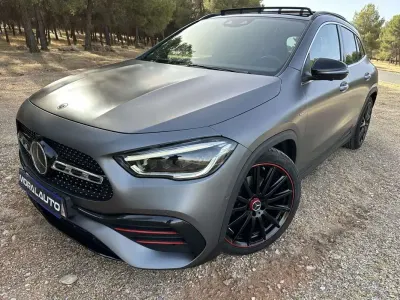 Usado Mercedes GLA200 150 CV (110 kW) 2021 Gris SUV