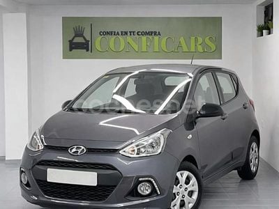 Gris Usado 2015 Hyundai i10 Style Utilitario | 7990 € (Precio justo)