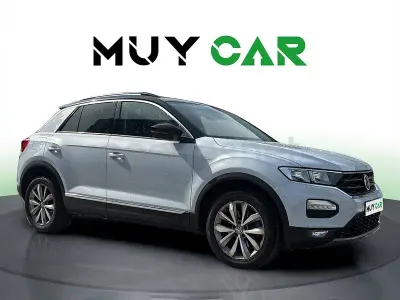 Usado VW T-Roc Advance 150 CV (110 kW) 2018 Gris / plata SUV