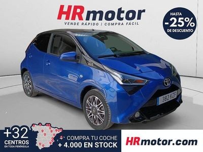 Usado Toyota Aygo X-play 72 CV (52 kW) 2019 Azul Utilitario