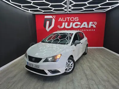 Usado Seat Ibiza Reference 90 CV (66 kW) 2017 Blanco Berlina