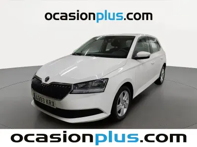 Usado Skoda Fabia 75 CV (55 kW) 2018 Blanco Utilitario