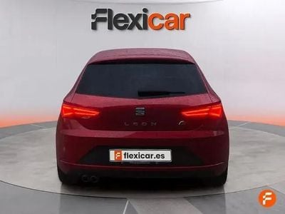 Używany Seat Leon FR 125 KM (91 kW) 2018 Czerwony Sedan/Limuzyna