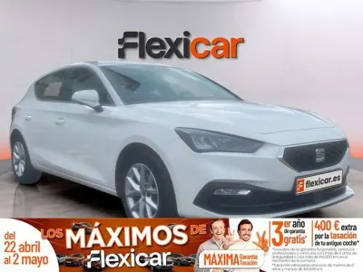 Używany Seat Leon 116 KM (85 kW) 2020 Biały Sedan/Limuzyna