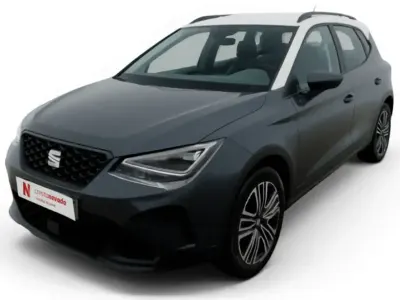 Usado Seat Arona Style 110 CV (80 kW) 2022 Gris SUV