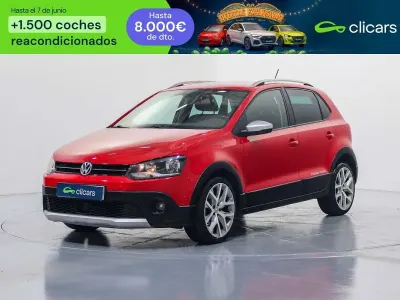 Usado VW Polo Cross 90 CV (66 kW) 2016 Rojo Utilitario