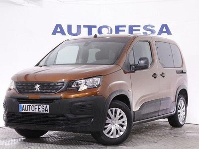 Usado Peugeot Rifter Active 110 CV (80 kW) 2019 Naranja Monovolumen