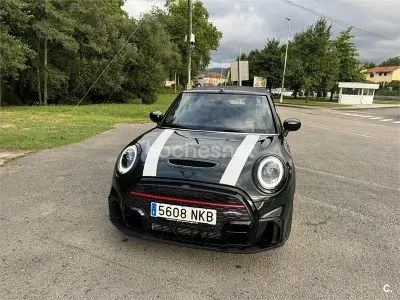 Usado Mini John Cooper Works Cabriolet 231 CV (169 kW) 2022 Verde Descapotable