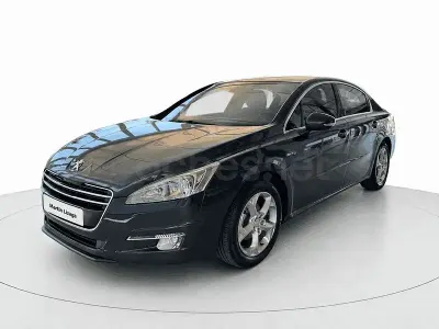 Usado Peugeot 508 Active 140 CV (102 kW) 2013 Gris / plata Berlina