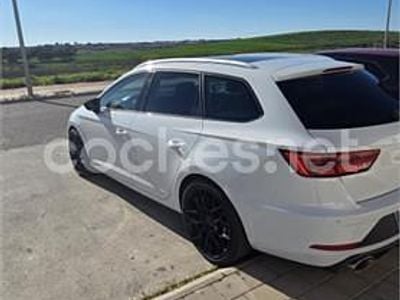 Usado Seat Leon ST FR 150 CV (110 kW) 2017 Blanco Familiar