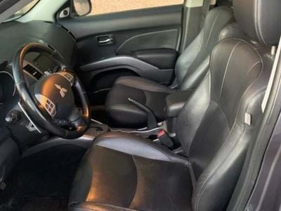 Gris Usado 2007 Mitsubishi Outlander SUV | 15.900 €