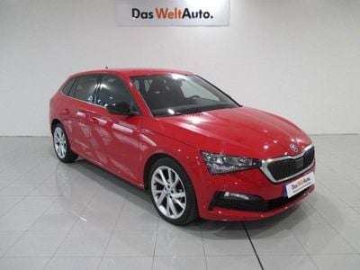 Usado Skoda Scala Sport 110 CV (80 kW) 2024 Rojo Utilitario