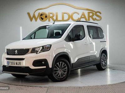 Usado Peugeot Rifter Allure 100 CV (73 kW) 2023 Blanco Monovolumen