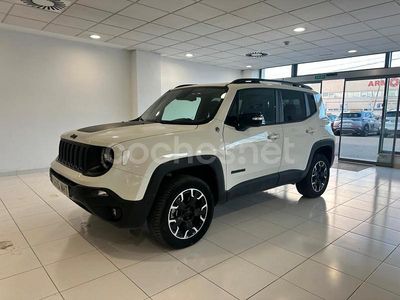 Blanco Usado 2023 Jeep Renegade Trailhawk SUV | 21.990 € (Precio justo)