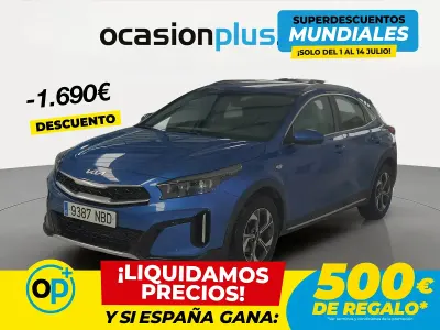 Usado Kia XCeed 100 CV (73 kW) 2025 Azul SUV