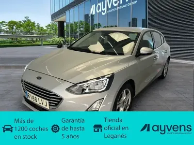 Usado Ford Focus Trend+ 125 CV (91 kW) 2021 Gris Utilitario