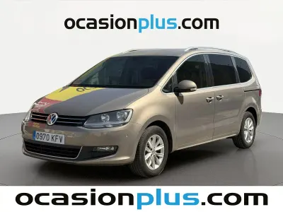 Usado VW Sharan Edition 150 CV (110 kW) 2017 Oro Monovolumen