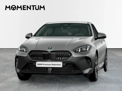 Usado BMW 120 Comfort Edition 163 CV (119 kW) 2025 Gris Utilitario