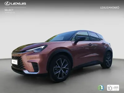 Begagnad Lexus LBX 136 HK (100 kW) 2025 Otro SUV