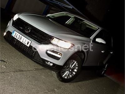Usado VW T-Roc Edition 115 CV (84 kW) 2020 Gris / plata SUV