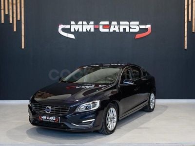 Käytetty Volvo S60 R-Design Momentum 120 HP (88 kW) 2017 Sininen Sedan