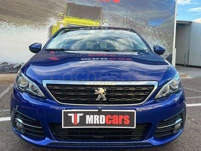 Usado Peugeot 308 Style 100 CV (73 kW) 2018 Azul Berlina