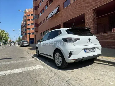 Usado Renault Clio V Equilibre 100 CV (73 kW) 2024 Blanco Berlina