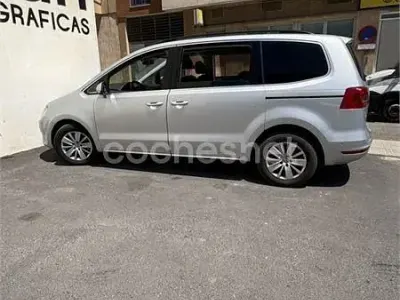 Usado VW Sharan Edition 140 CV (102 kW) 2011 Gris / plata Monovolumen