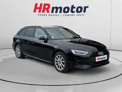 Usado Audi A4 Advanced 163 CV (119 kW) 2022 Negro Familiar