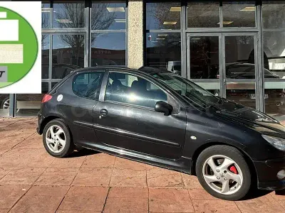 Begagnad Peugeot 206