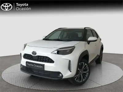 Usado Toyota Yaris Cross Style 131 CV (96 kW) 2025 Blanco SUV