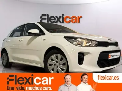 Occasion Kia Rio 84 PK (61 kW) 2018 Wit Hatchback
