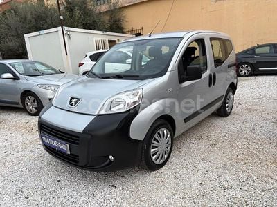 Gris / plata Usado 2015 Peugeot Bipper Outdoor Monovolumen | 5990 € (Super precio)