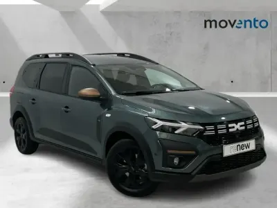 Usado Dacia Jogger Extreme 101 CV (74 kW) 2025 Verde Monovolumen