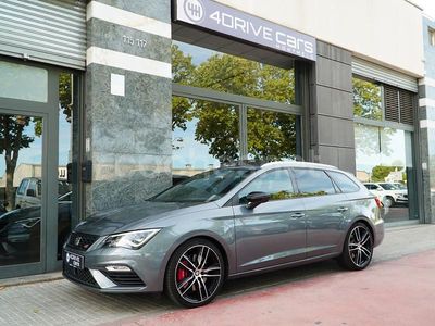 Usado Seat Leon CUPRA 300 CV (220 kW) 2017 Gris / plata Familiar
