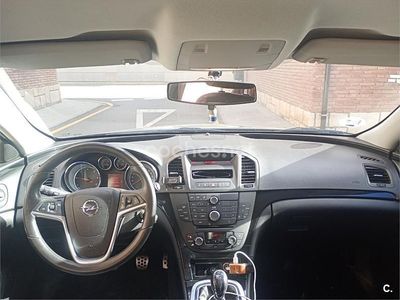 Gris / plata Usado 2009 Opel Insignia Sport Berlina | 8000 €