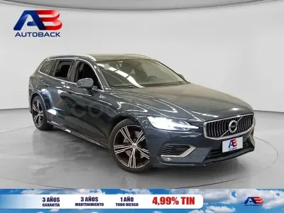 Usado Volvo V60 Inscription 340 CV (250 kW) 2020 Grisnegro Familiar