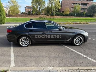 Negro Usado 2017 BMW 530 Comfort Edition Berlina | 32.000 €