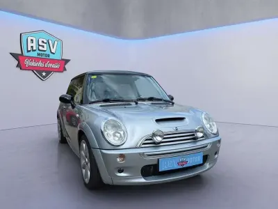Usado Mini Cooper S 163 HP (119 kW) 2002 Branco Citadino