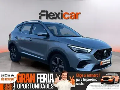 Usado MG ZS Comfort 116 CV (85 kW) 2025 Rojo SUV