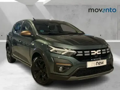 Käytetty Dacia Sandero Extreme 110 HP (80 kW) 2024 Vihreä Sedan