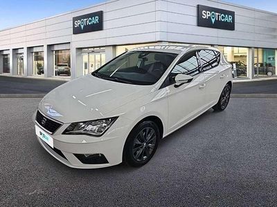 Usado Seat Leon ST Style 131 CV (96 kW) 2018 Blanco Familiar