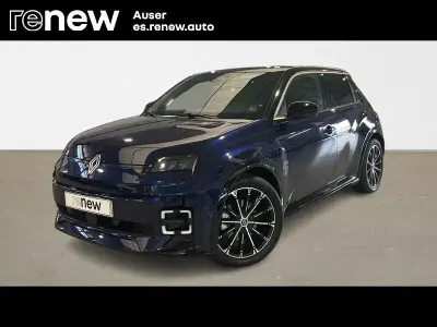 Begagnad Renault R5 Iconic 110 kW (150 HK) 2024 Blå Halvkombi
