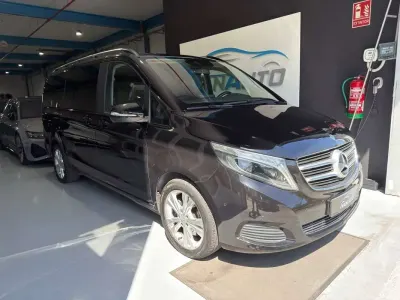 Usado Mercedes V220 Avantgarde 163 CV (119 kW) 2015 Negro Monovolumen