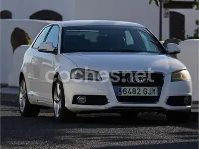 Usado Audi A3 Ambiente 160 CV (117 kW) 2008 Blanco Utilitario