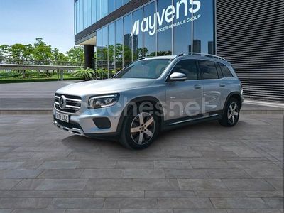 Mercedes GLB220