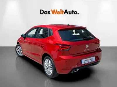 Usado Seat Ibiza FR 115 CV (84 kW) 2024 Rojo Utilitario