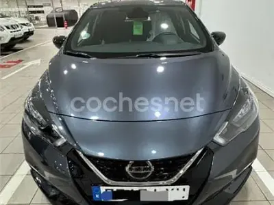 Usado Nissan Micra 92 CV (67 kW) 2022 Gris / plata Utilitario